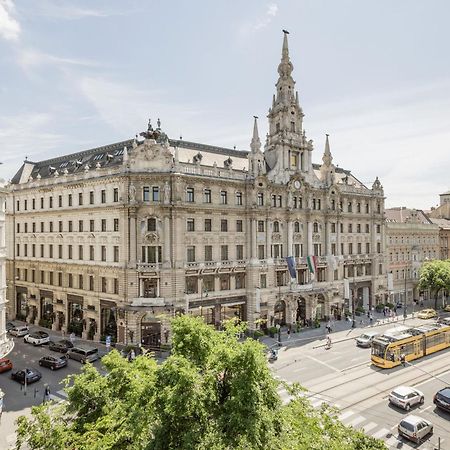 Casadeco Budapest Apt-Stunning New York Cafe View Exterior photo